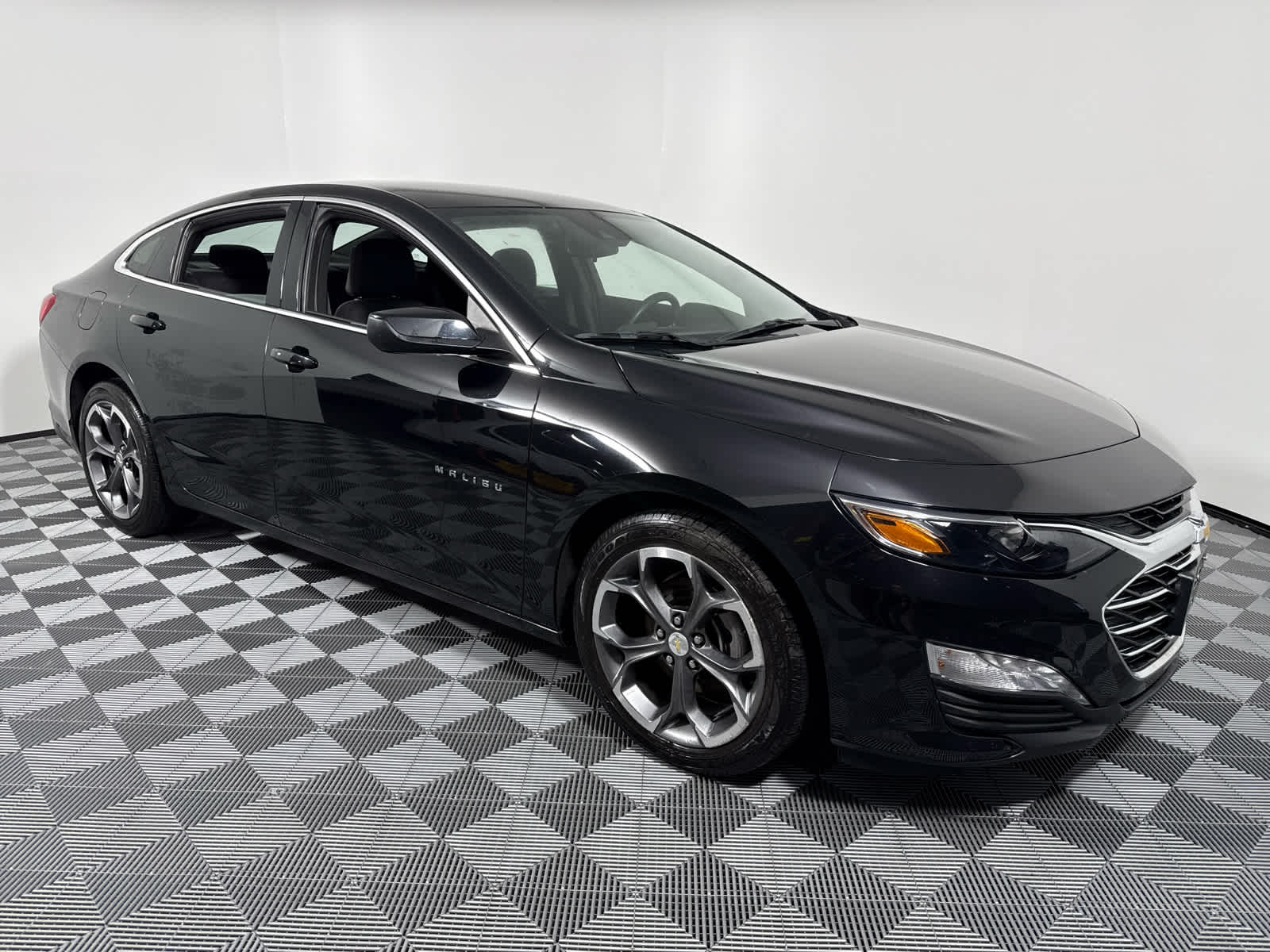 2023 Chevrolet Malibu 1LT photo 8
