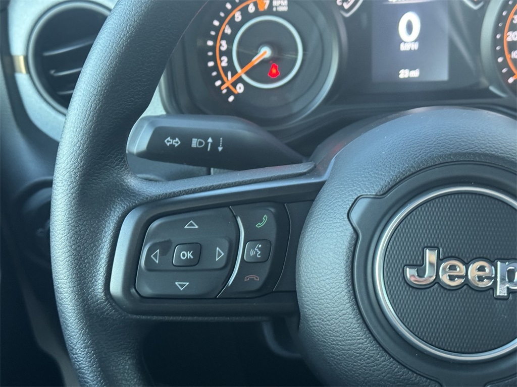2025 Jeep Gladiator Sport photo 17