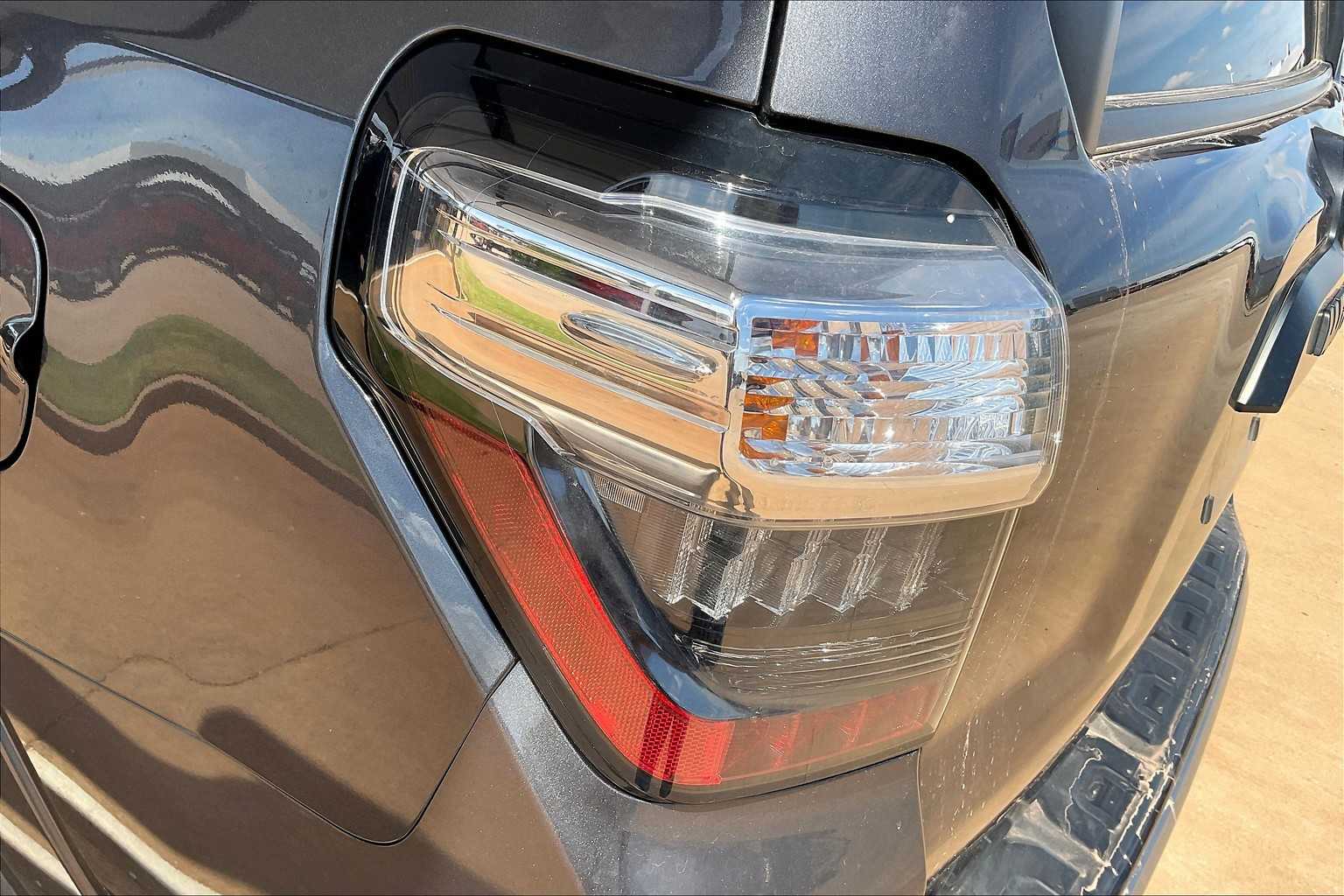2023 Toyota 4Runner TRD Premium photo 25