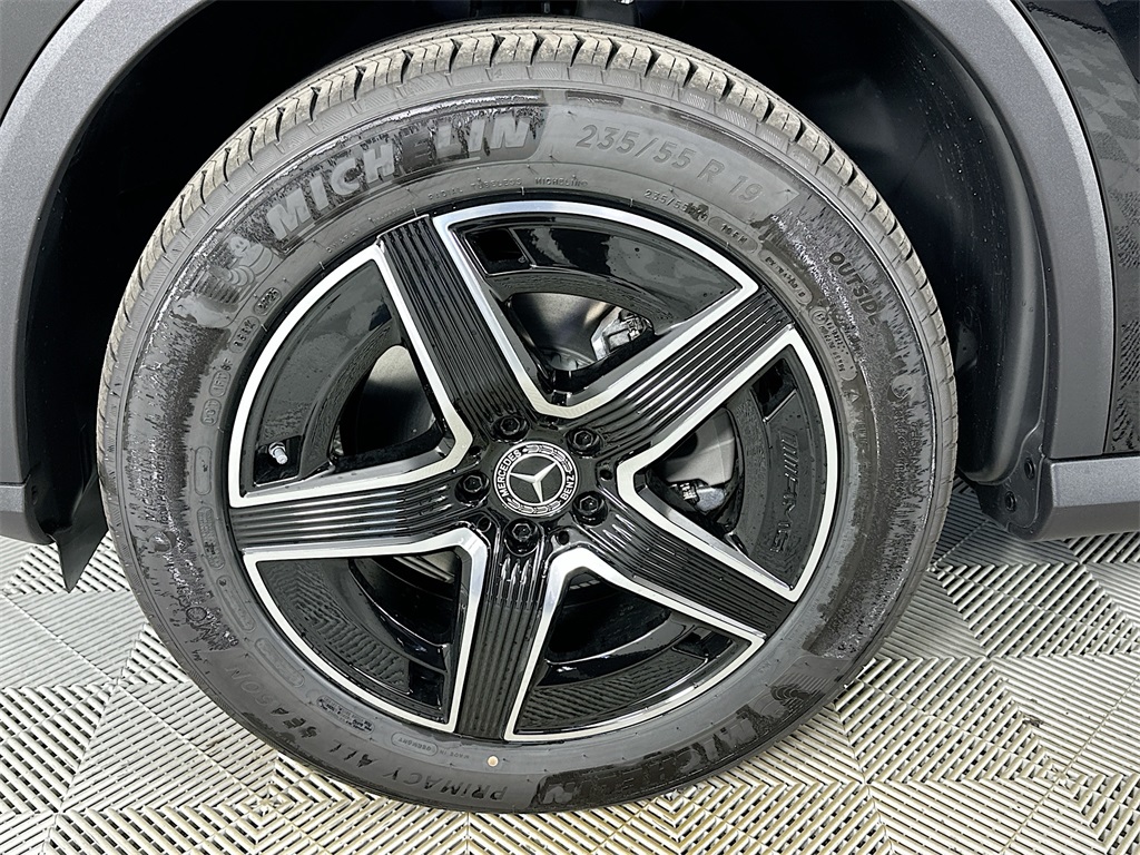 2026 Mercedes Benz GLC 300 4MATIC photo 28