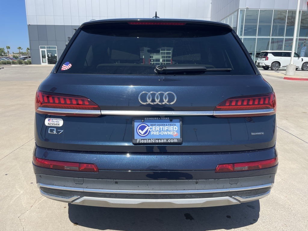 2023 Audi Q7 55 Premium Plus photo 4