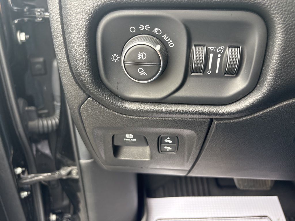 2019 Ram 1500 Big Horn Lone Star photo 33