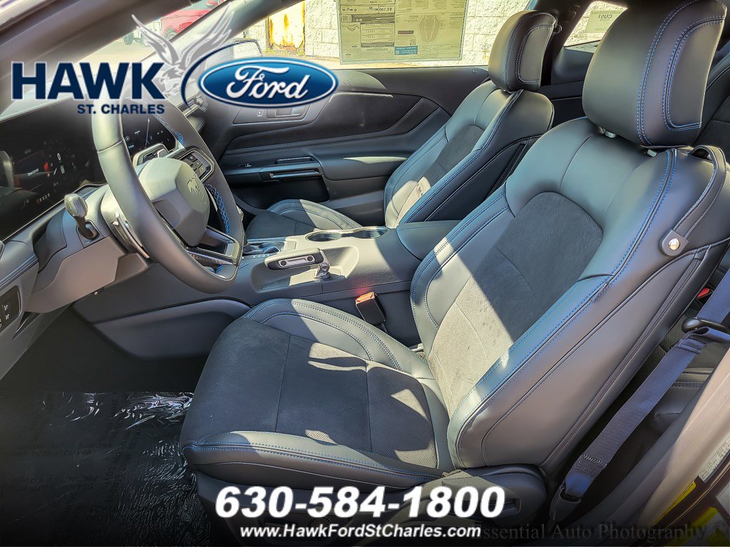 2025 FORD MUSTANG - Image 7