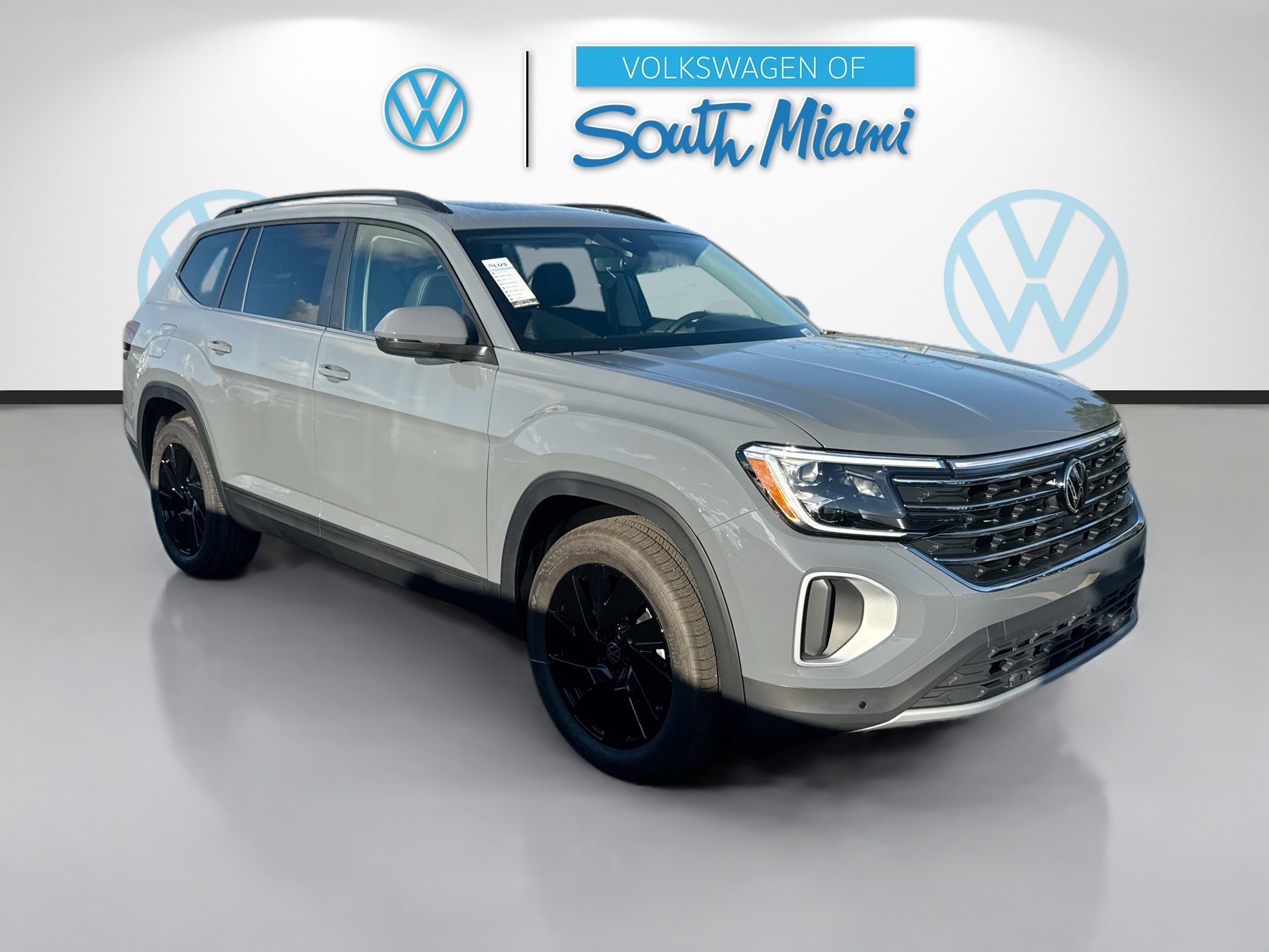2026 Volkswagen Atlas SE's photo