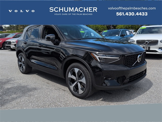 2026 Volvo XC40