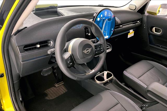 2025 Mini Cooper Hardtop Signature photo 4
