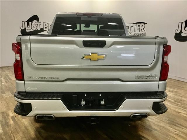 2022 Chevrolet Silverado 1500 High Country photo 24