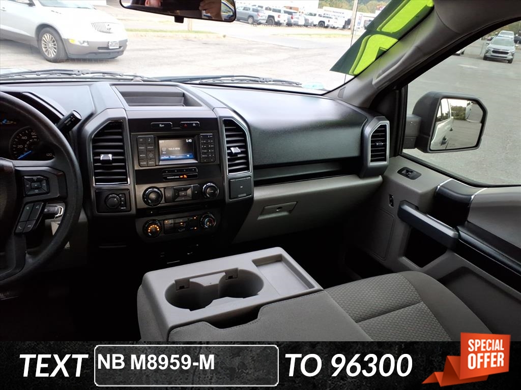2017 Ford F-150 XLT photo 9