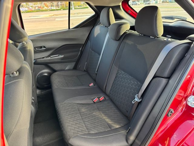 2023 Nissan Kicks SV photo 16