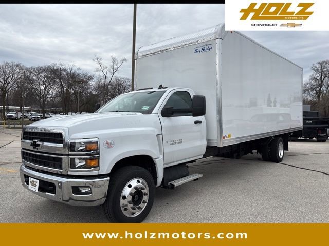 2024 Chevrolet Silverado 4500 Medium Duty Chassis Cab's photo