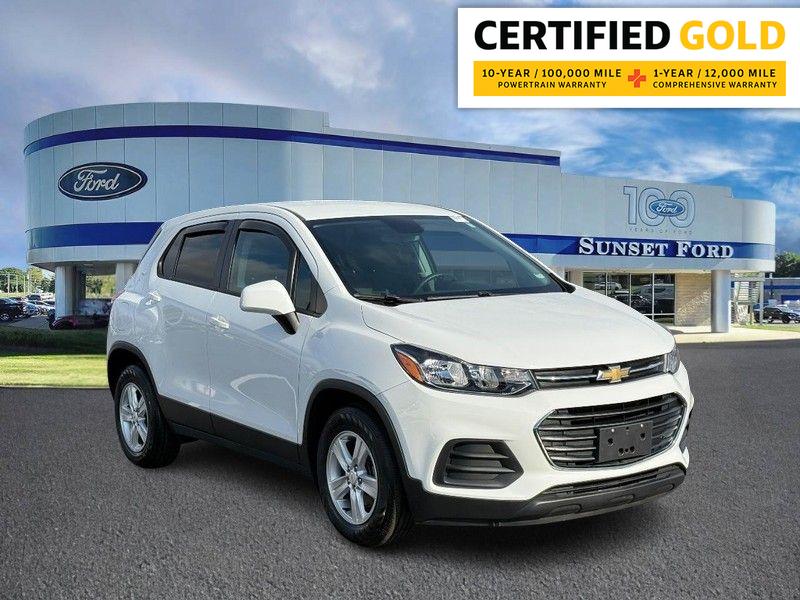 2021 Chevrolet Trax LS's photo