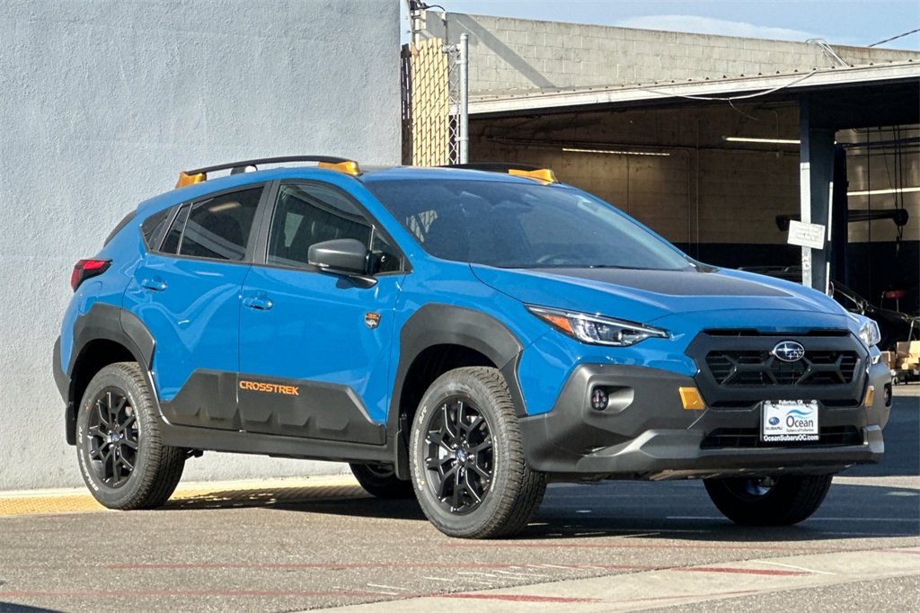 2025 Subaru Crosstrek Wilderness photo 2