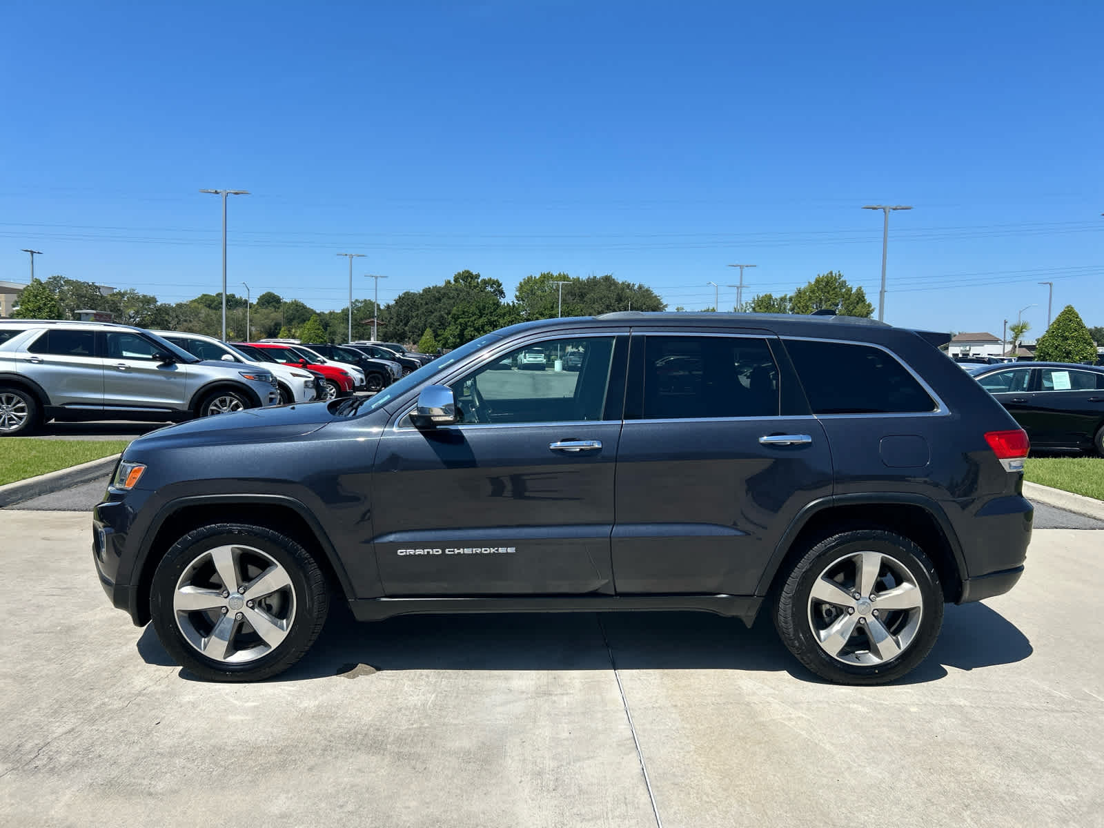 2016 Jeep Grand Cherokee Limited photo 3