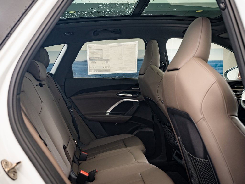 2025 Audi Q5 2.0T Premium Plus photo 32