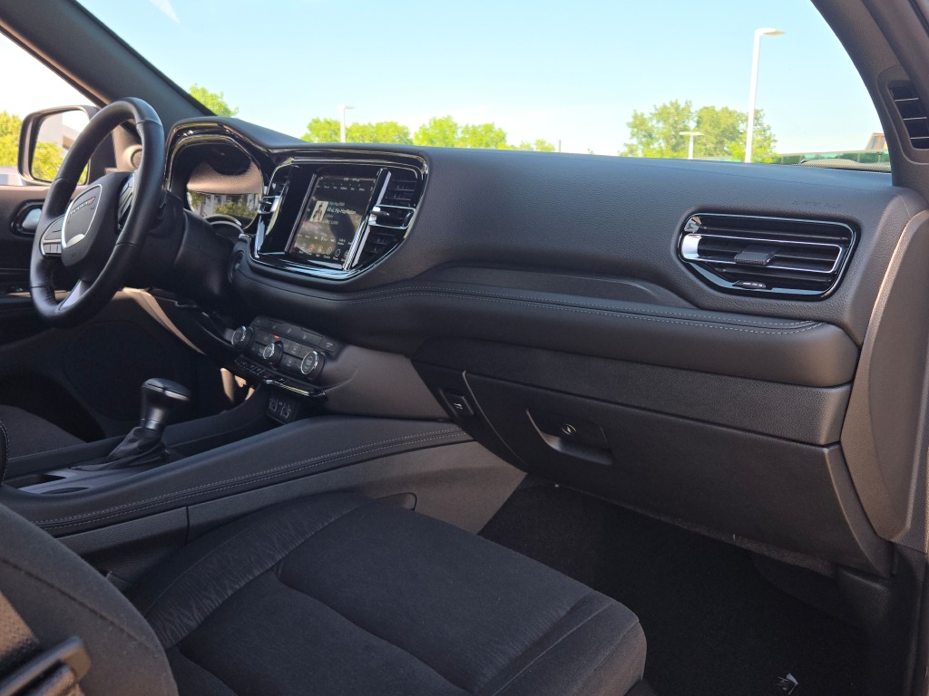 2024 Dodge Durango SXT photo 7