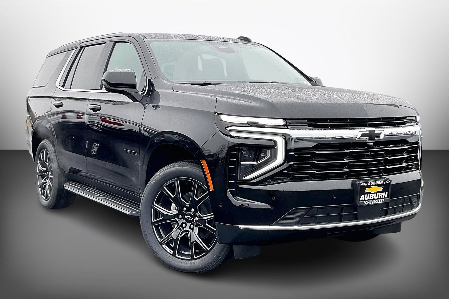 2026 Chevrolet Tahoe LS's photo