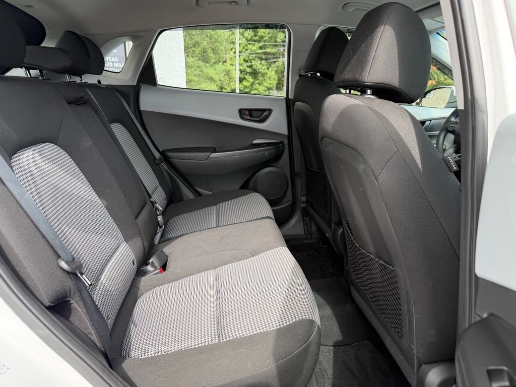 2021 Hyundai Kona SE photo 11