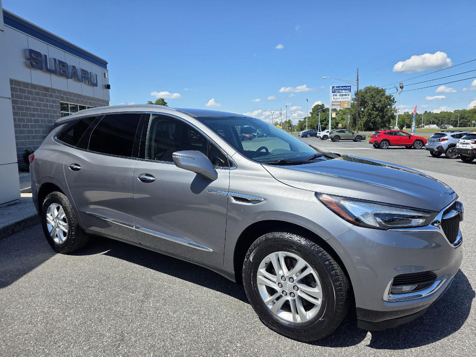 2019 Buick Enclave Essence photo 3