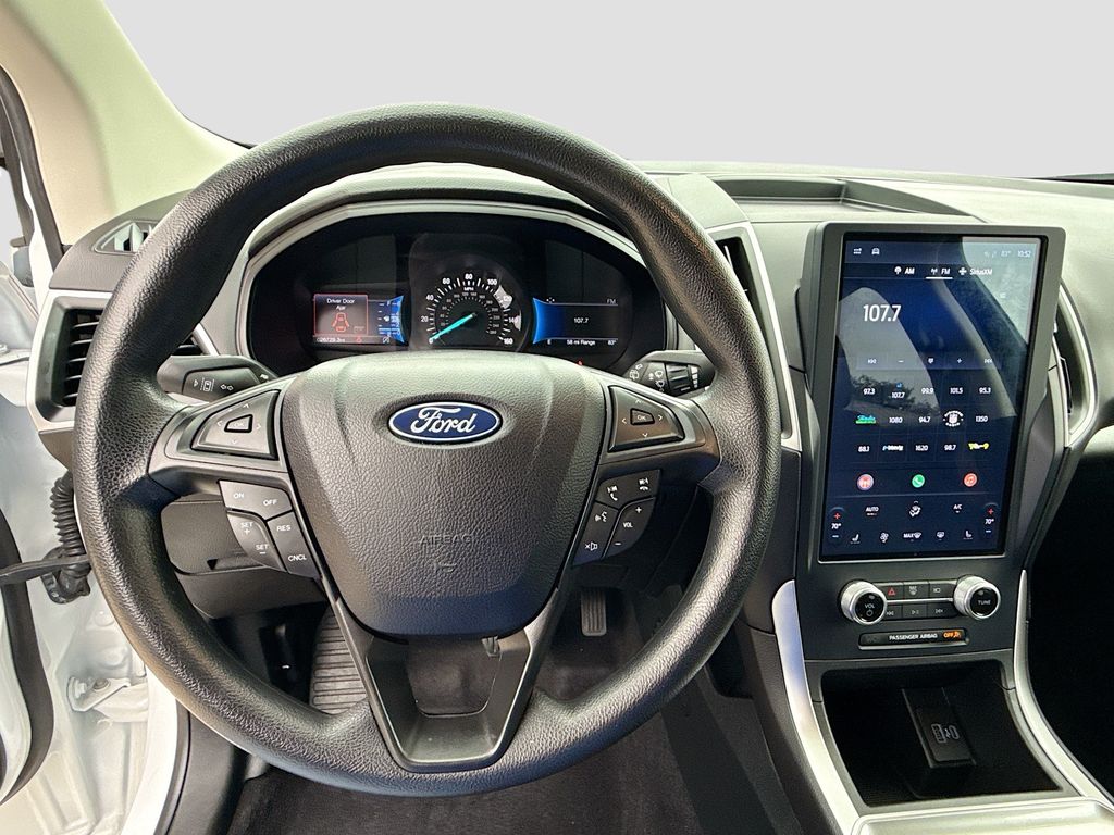2023 Ford Edge SEL photo 11