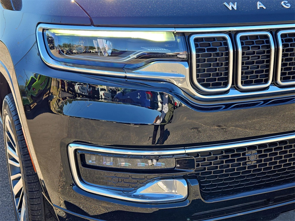 2025 Jeep Wagoneer Limited Series II photo 3