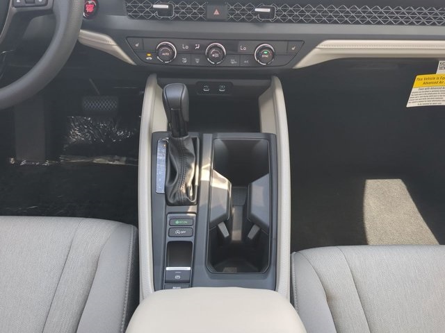 2025 Honda Accord SE photo 17