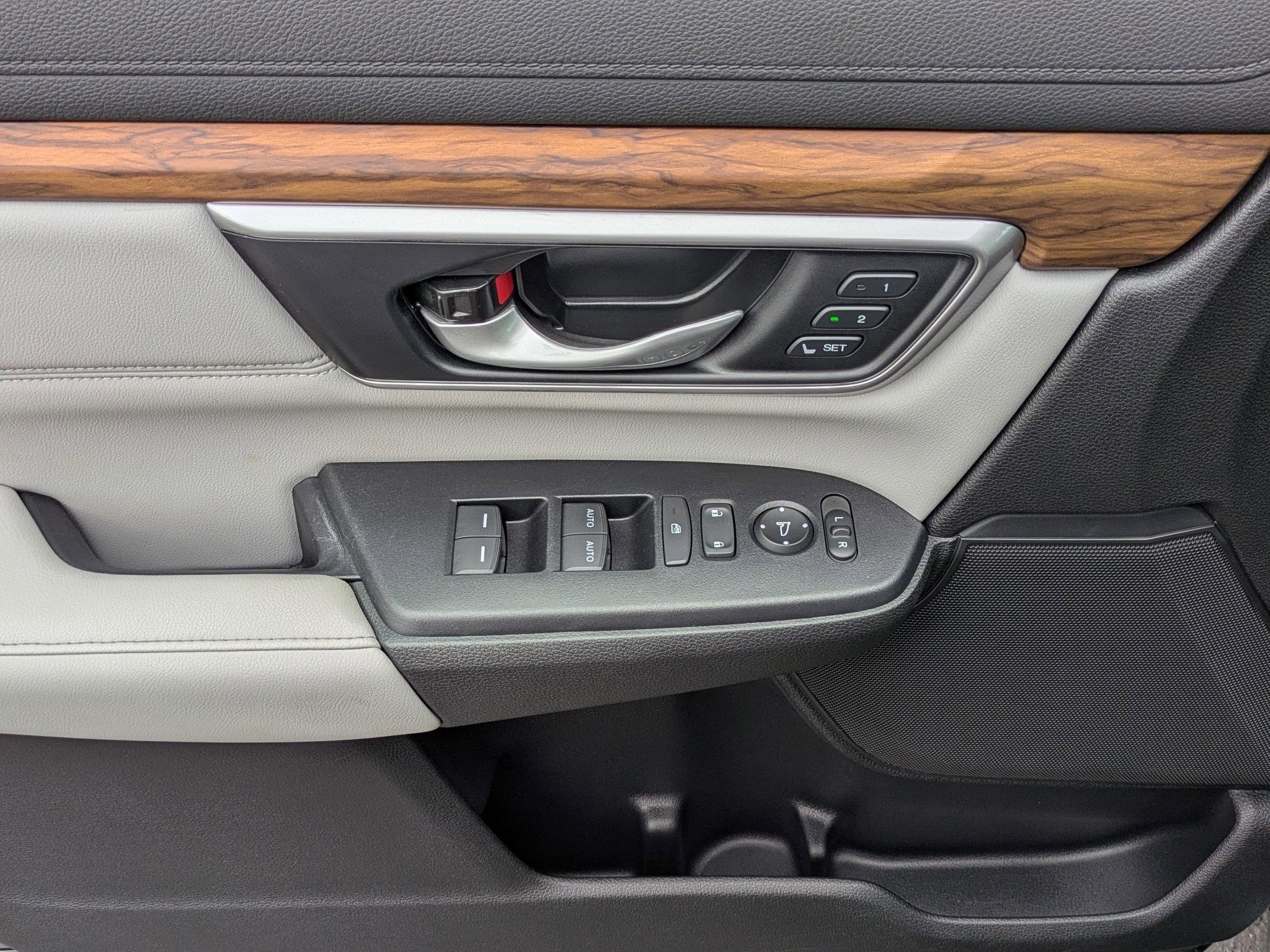 2022 Honda CR-V EX-L photo 3