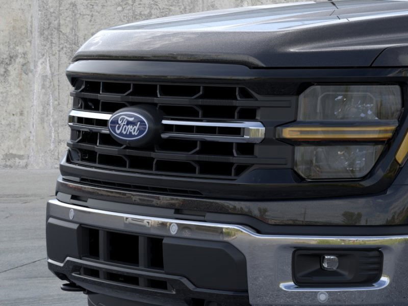 2025 Ford F-150 XLT photo 14