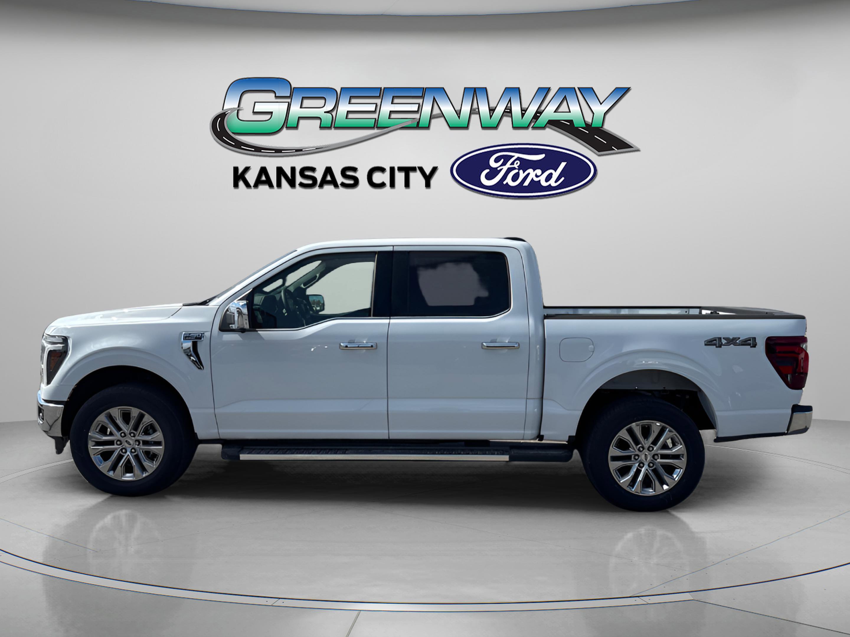 2025 Ford F-150 Lariat photo 2