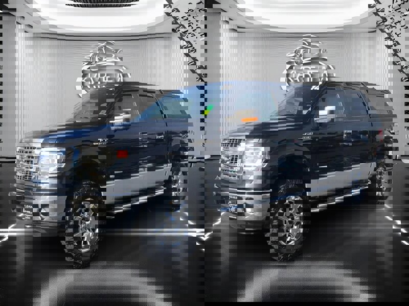 2014 Ford F-150 XLT's photo