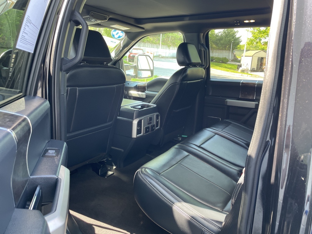 2022 Ford F-250 Lariat photo 7