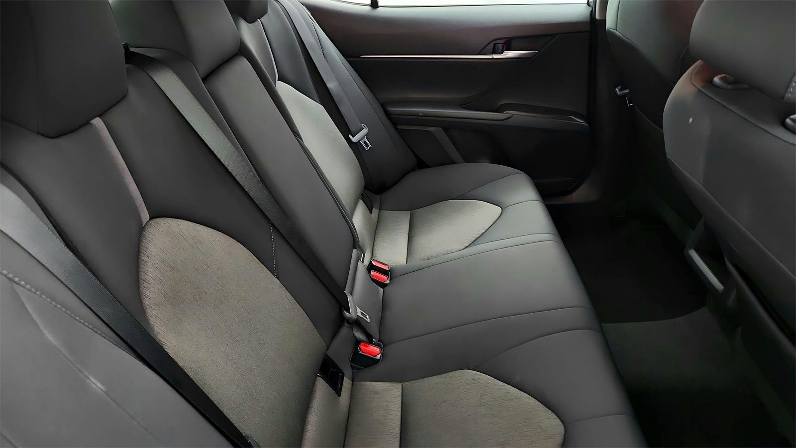2024 Toyota Camry LE photo 36