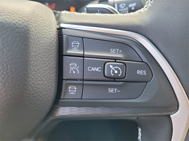 2025 Jeep Grand Cherokee Altitude X photo 23