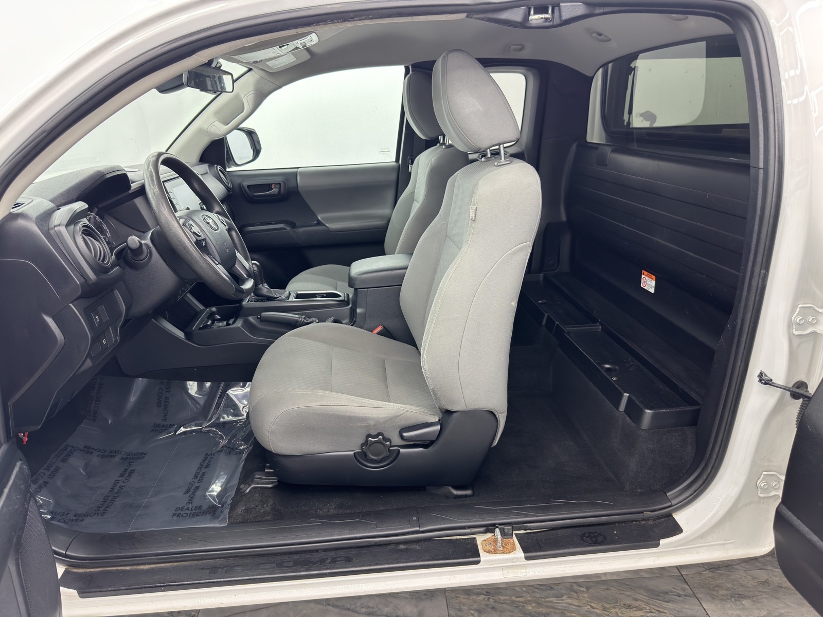 2020 Toyota Tacoma SR Access Cab photo 12