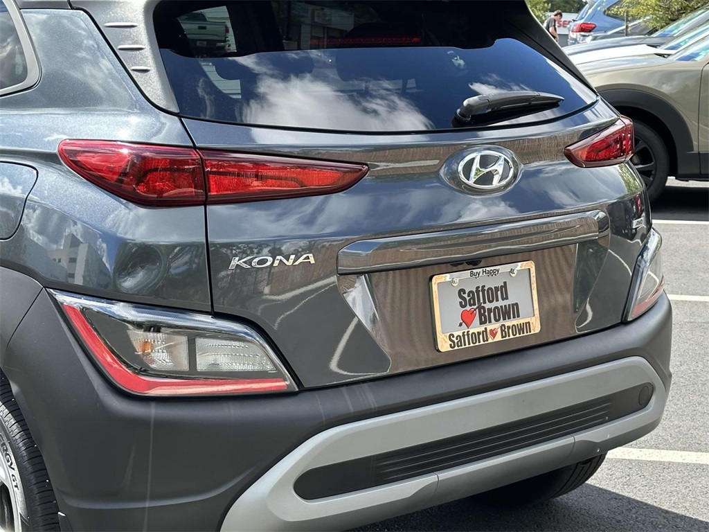 2022 Hyundai Kona SEL photo 10