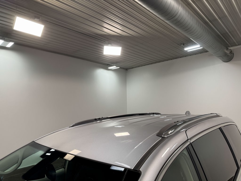 2018 Chrysler Pacifica Limited photo 45
