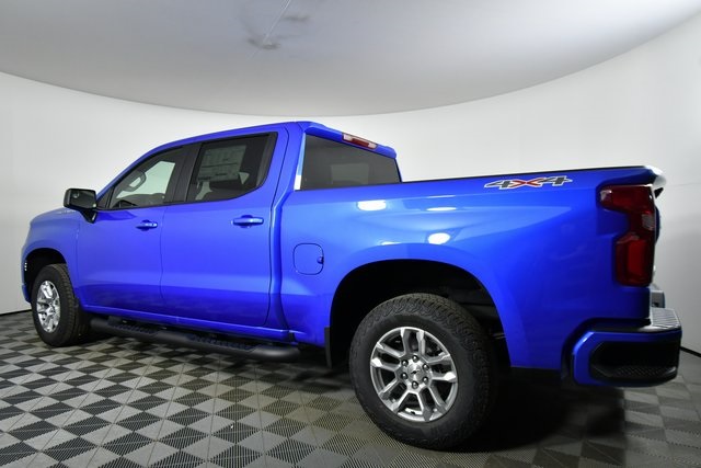 2025 Chevrolet Silverado 1500 RST photo 13