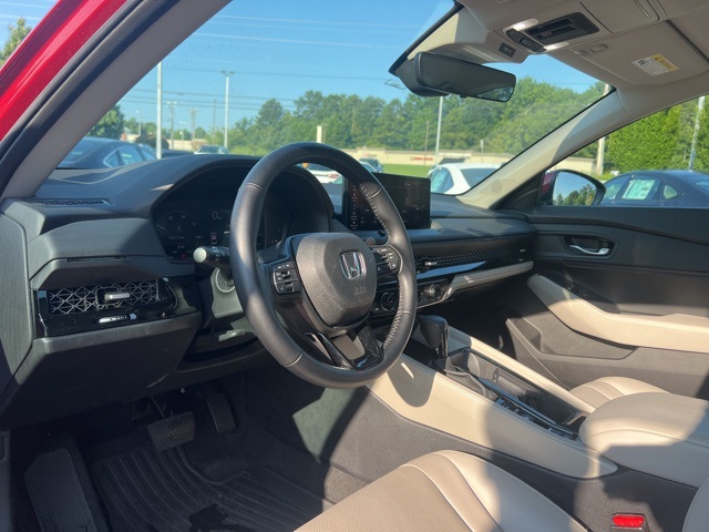 2024 Honda Accord Hybrid EX-L photo 11
