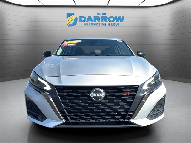 2023 Nissan Altima 2.5 SR photo 8