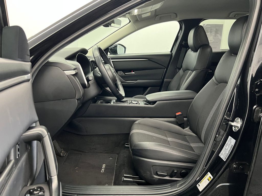 2025 Mazda CX-50 2.5 S Preferred photo 3