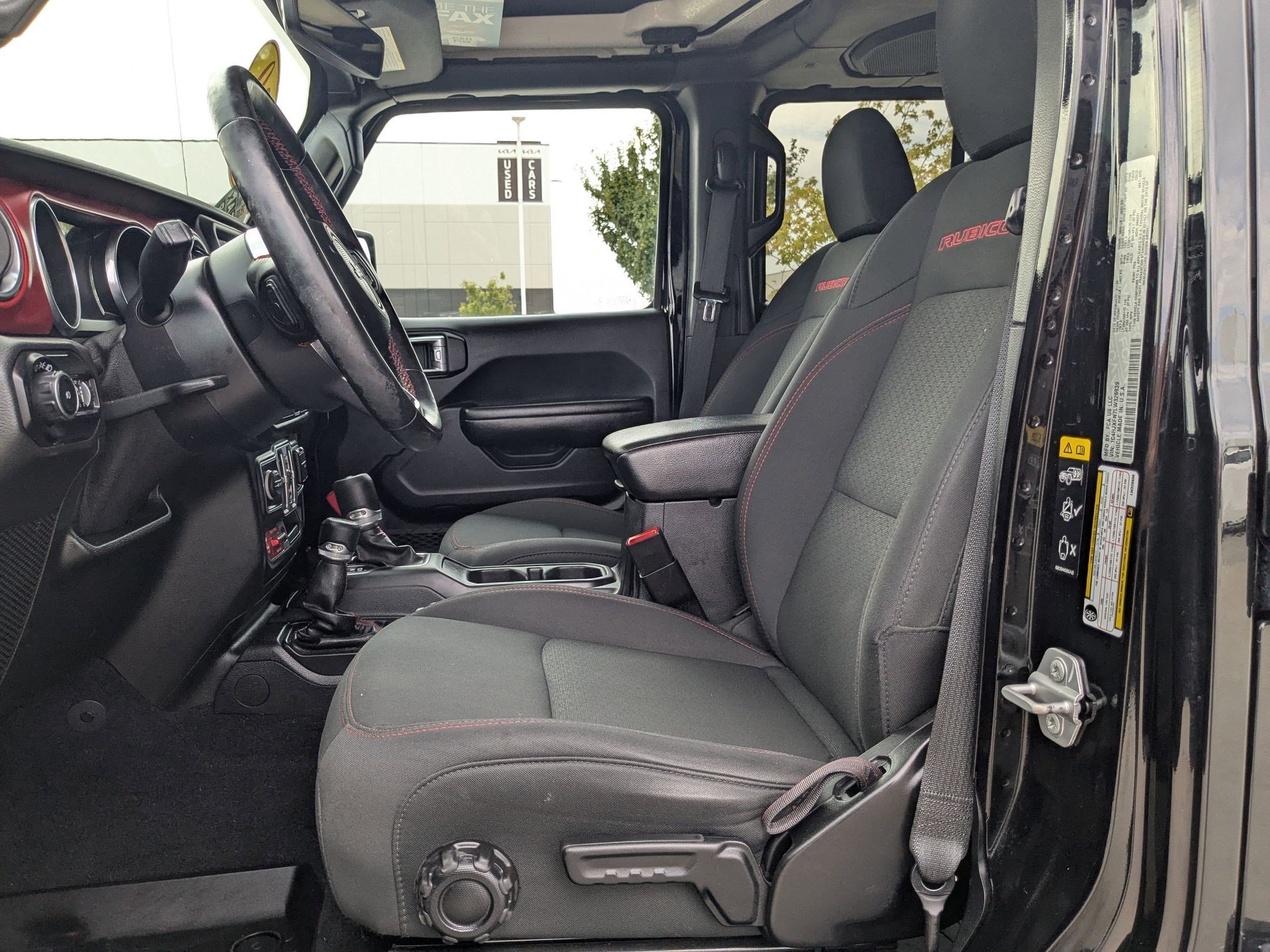 2020 Jeep Wrangler Unlimited Rubicon photo 18