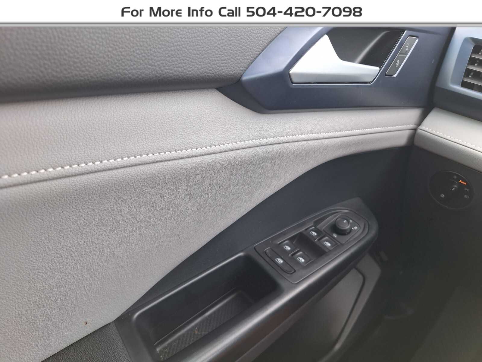 2024 Volkswagen Taos SE photo 18