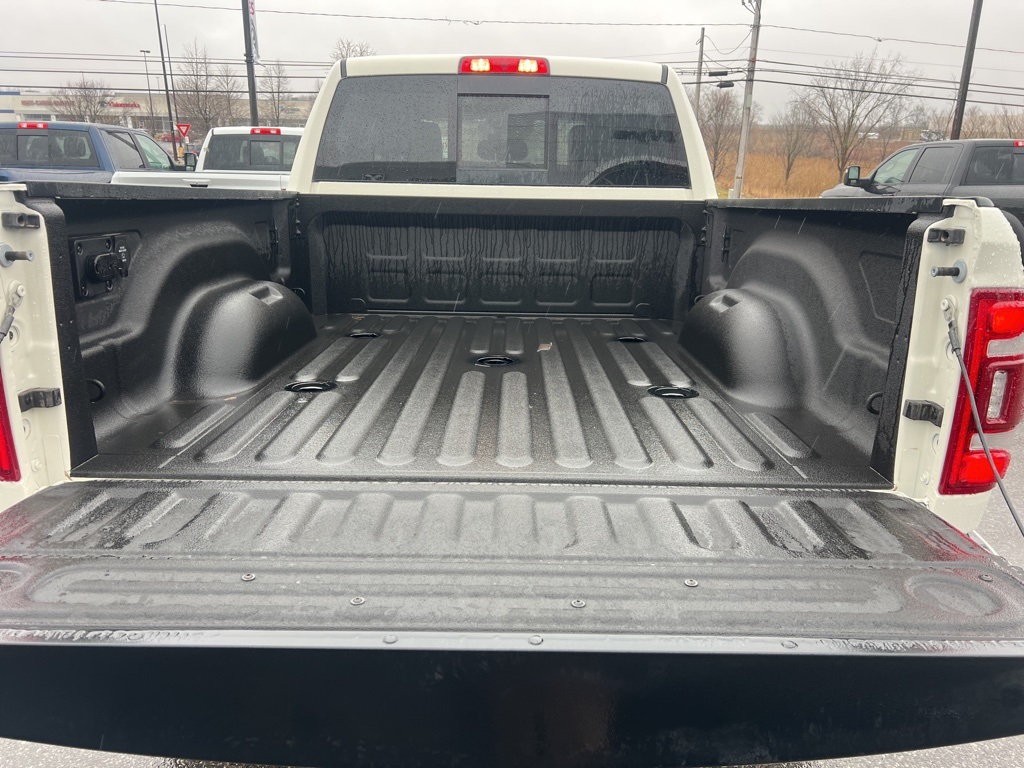 New 2024 RAM 2500 Laramie Crew Cab in Oneida CZ3104 NYE Chrysler
