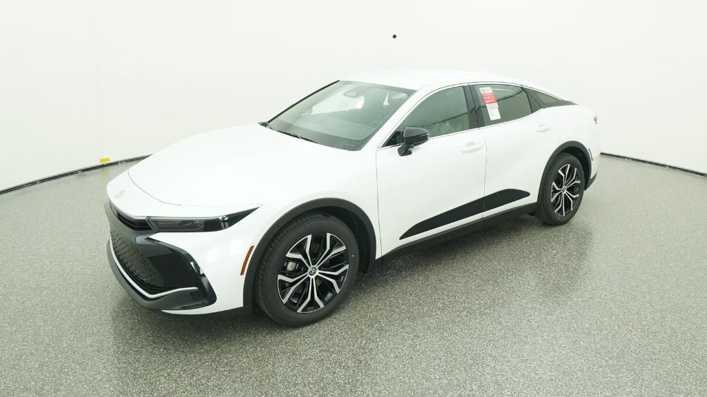 2026 Toyota Crown XLE's photo