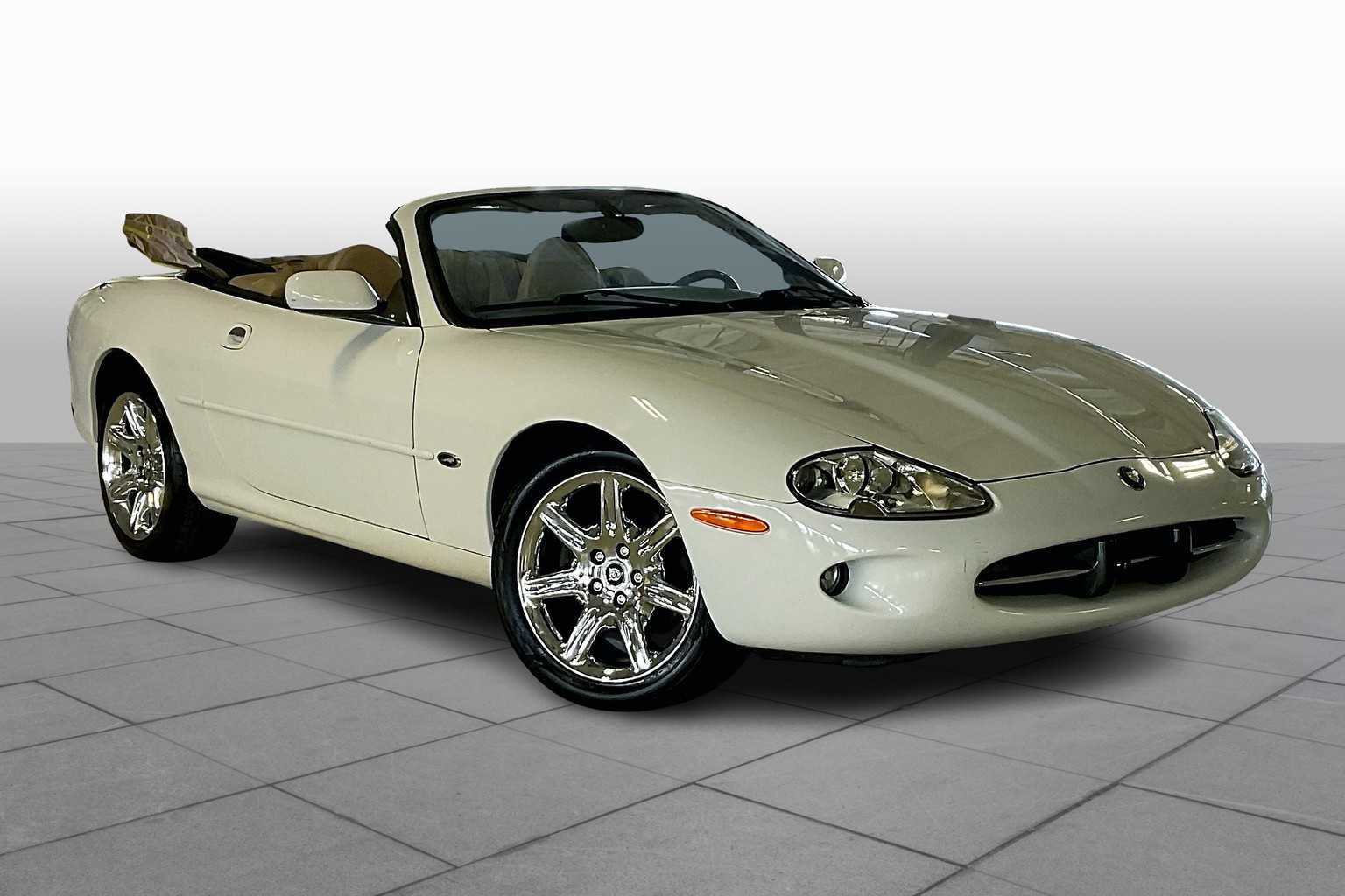 Used 2000 Jaguar XK Series XK8 Convertible with VIN SAJJA42C3YNA09486 for sale in Arlington, TX