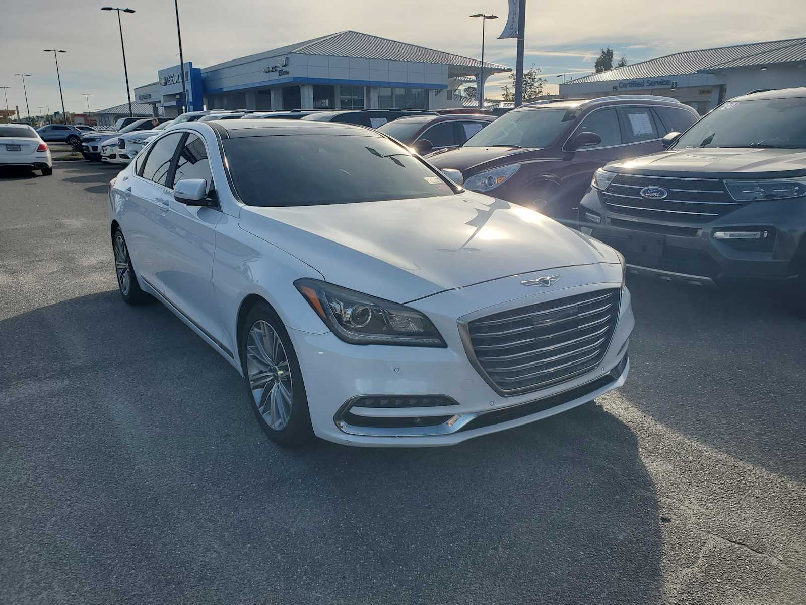 2018 Genesis G80 Base's photo
