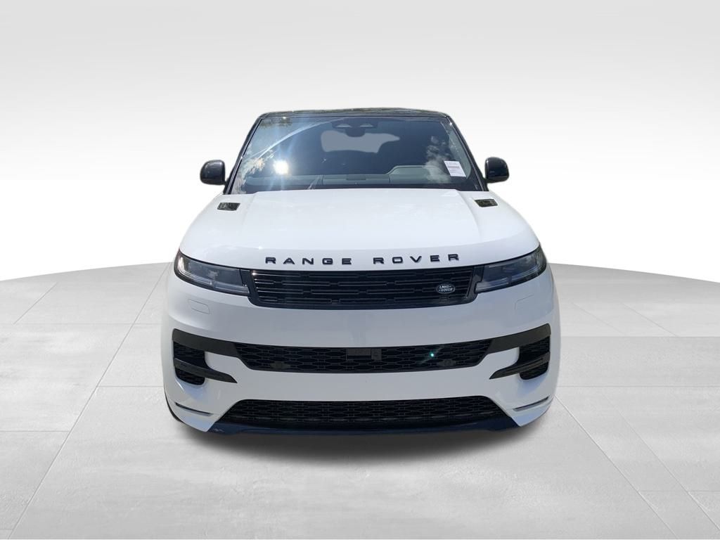 2025 Land Rover Range Rover Sport SE photo 2