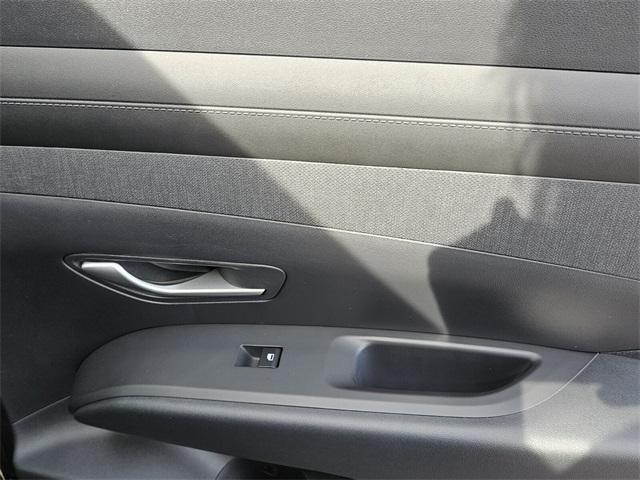 2025 Hyundai Tucson Hybrid SEL Convenience photo 13