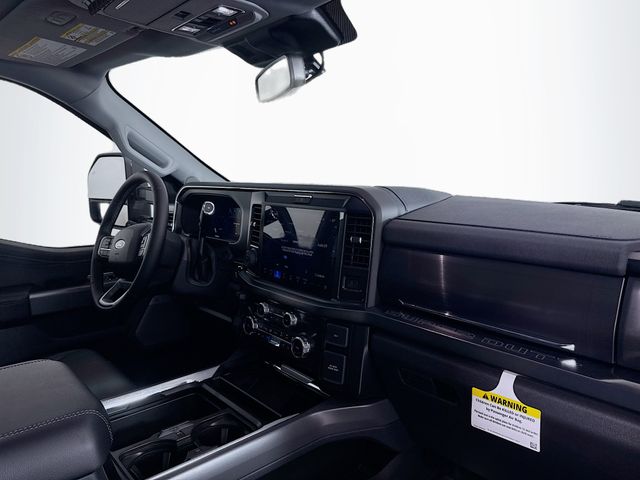 2025 Ford F-250 photo 29