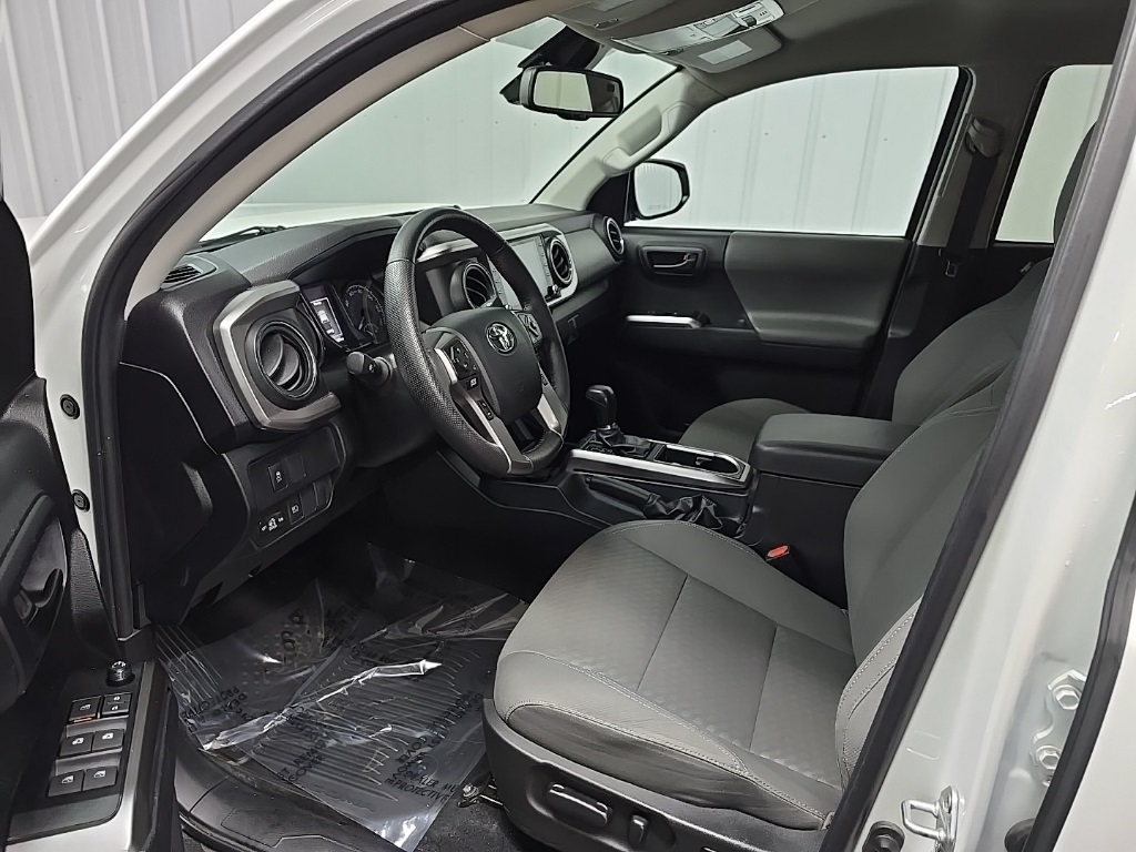 2023 Toyota Tacoma SR5 V6 photo 27