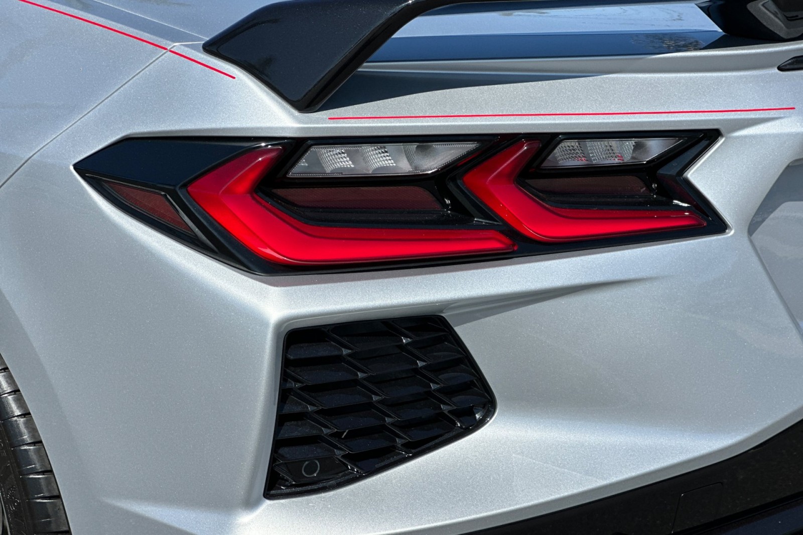 2020 Chevrolet Corvette 2LT Convertible photo 35